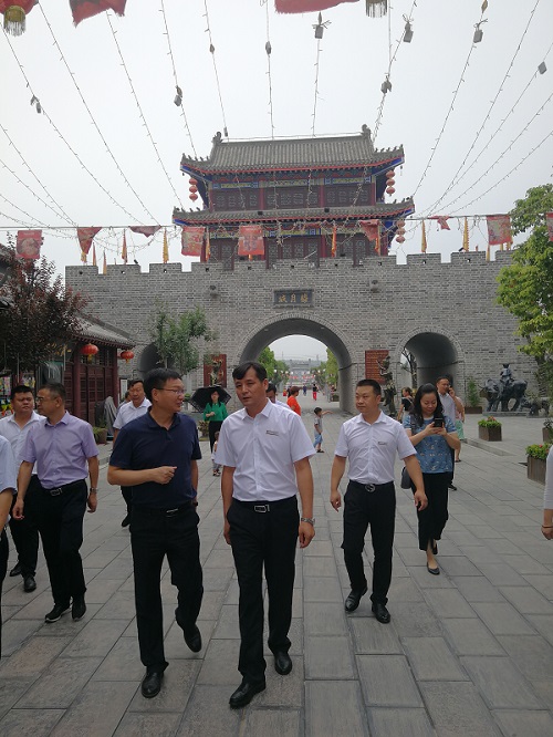 1564129466921869.jpg 2.jpg