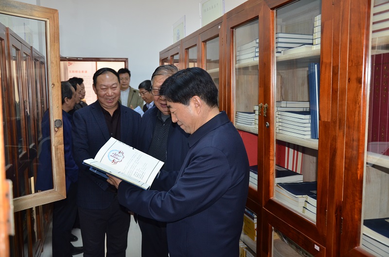 1649237585269335.jpg f289287281406d11e1f8273c127873e.jpg