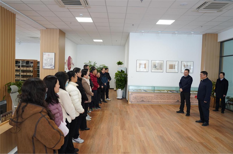 1738742886346836.jpg 图片3.jpg